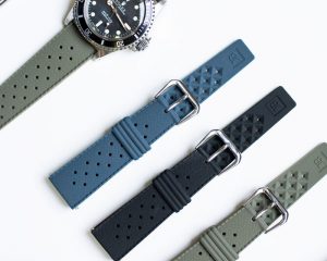 Silicone-Tropic-Strap-Diver-Watch_1200x800