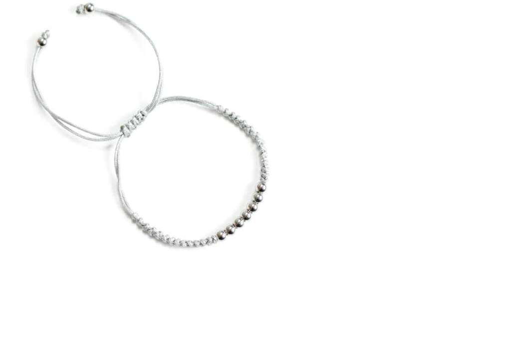 OH Selection Gabriel grey macramé bracelet