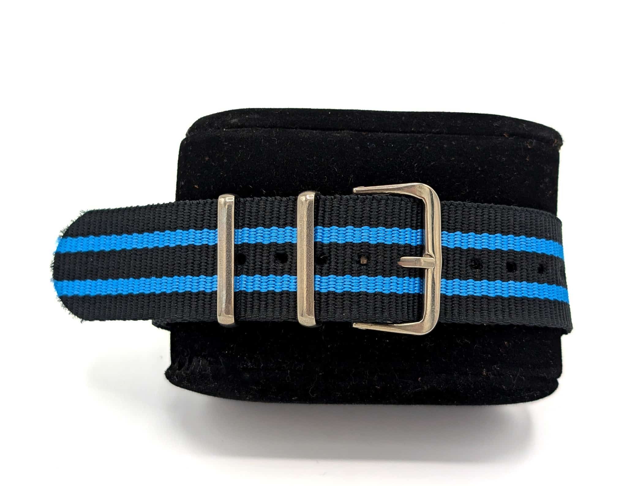 Black and blue NATO Colors watch strap - Image 2