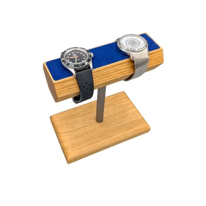 Présentoir de montre en bois avec deux montres
